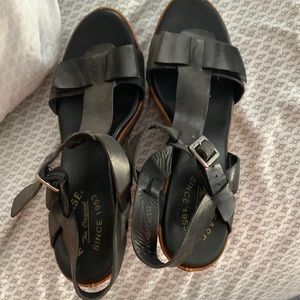 Kork ease straps shoes